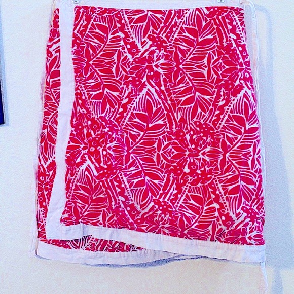 Lilly Pulitzer size 8, two pattern, reversible skirt - Picture 5 of 10